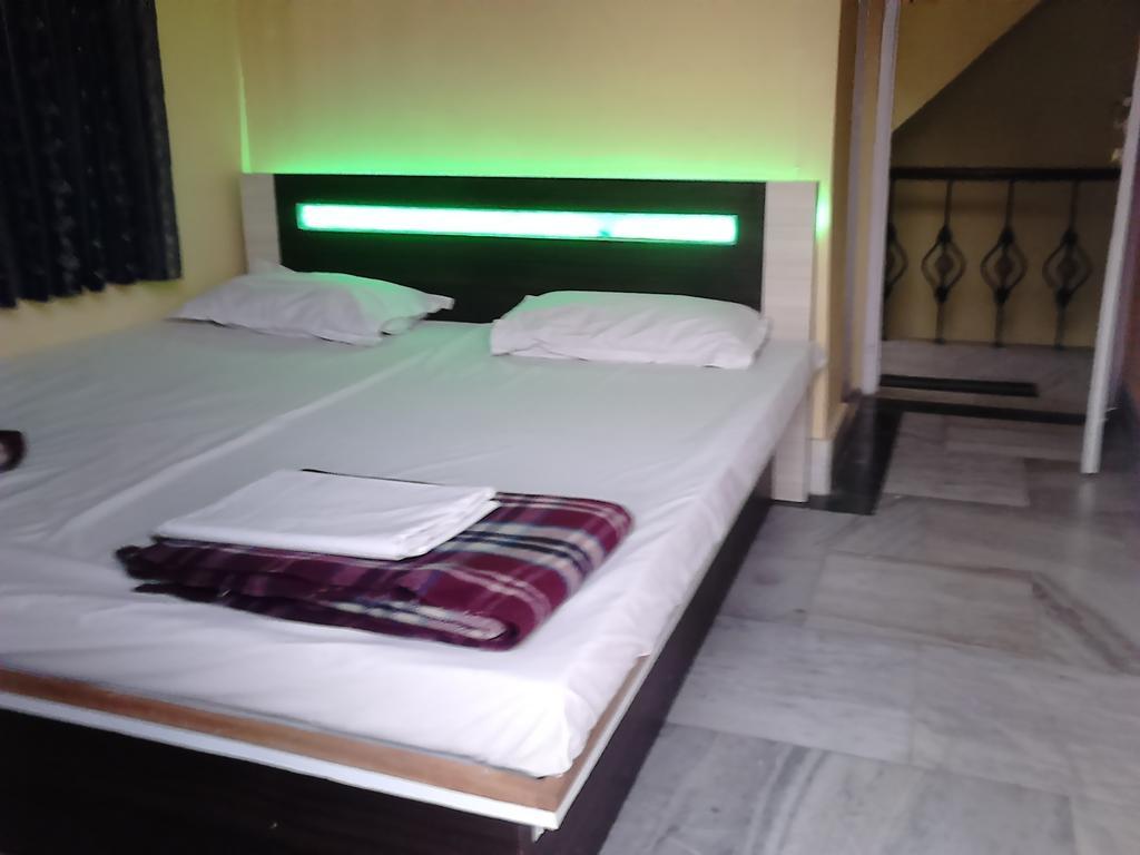 Leela Guest House Waranasi Pokój zdjęcie