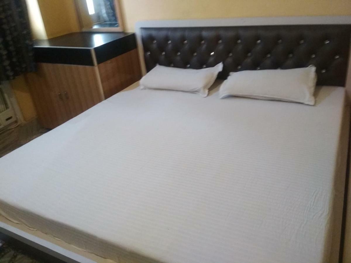 Leela Guest House Waranasi Zewnętrze zdjęcie